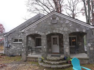 425 Deavor Rd, Pisgah Forest, NC 28768