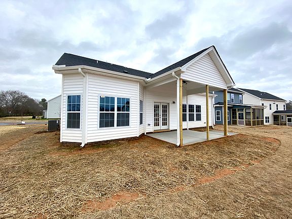 123 Laporte Path Camden backyard and rear patio