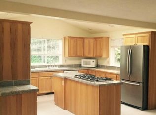 1635 SW Dellwood Ave, Portland, OR 97225