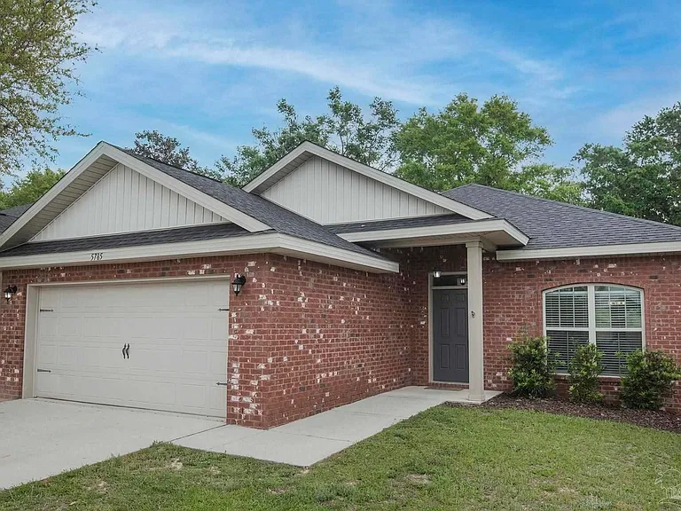 5785 Jade Moon Cir — Photo 1