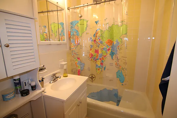 Rented by America Mecca Realty LLC | media 13