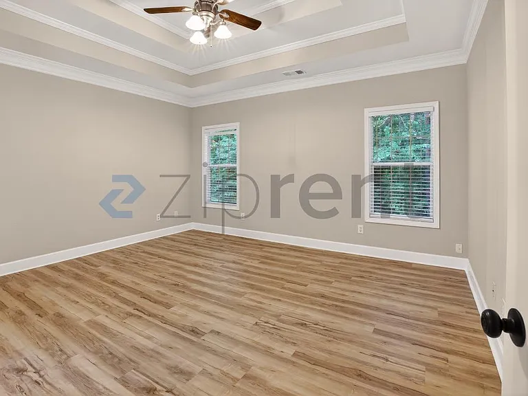 4584 Garden City Dr — Photo 21
