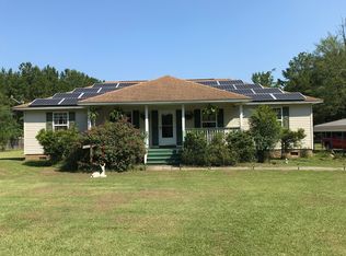 2069 Wesley Chapel Ave, Cottageville, SC 29435