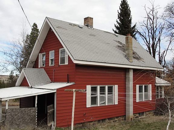 3rd image of 204 SE Bluebird Ln