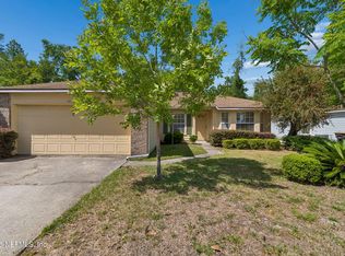 9043 ROCKPOND MEADOWS Drive, Jacksonville, FL 32221