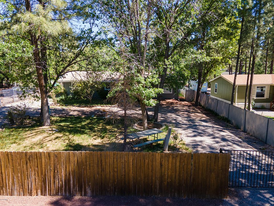 1st image of 3338 Harmony Ave