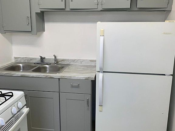 5th image of 1418 Greeby St Floor 1