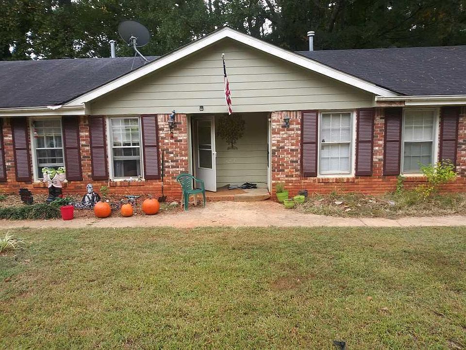 1st image of 4772 Valley Dale Dr #A