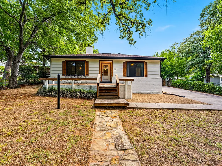 627 Francks Cir — Photo 21