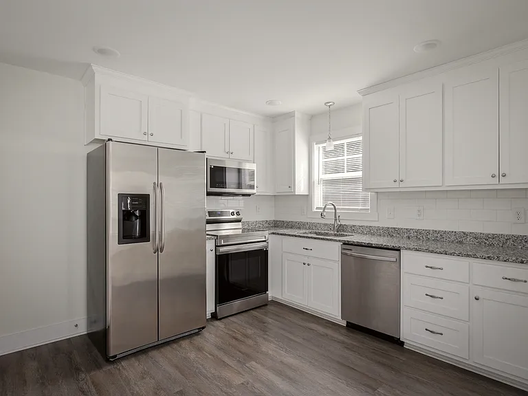 15508 Richmond St — Photo 17