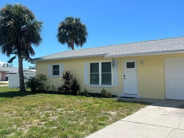 2 bed, 1.0 bath, 858 sqft, $3,500 — Photo 2