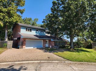 117 Victors Rd, Belle Chasse, LA 70037