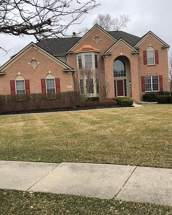 1st image of 49384 Stanton Ct