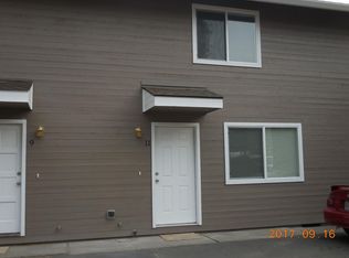 600 1st St UNIT 12, Phoenix, OR 97535