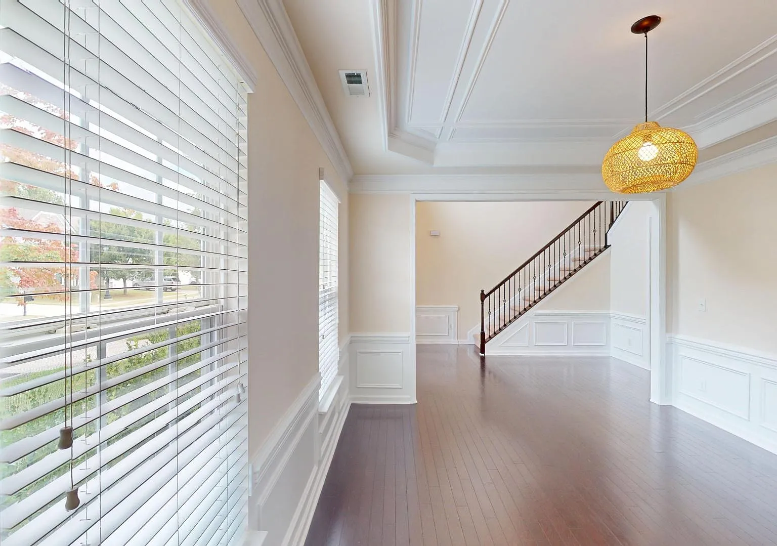 6712 Coral Rose Rd — Photo 1