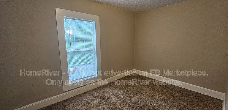 121 N Gladstone Ave — Photo 12