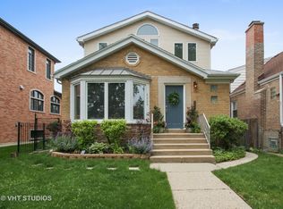 6224 N Karlov Ave, Chicago, IL 60646