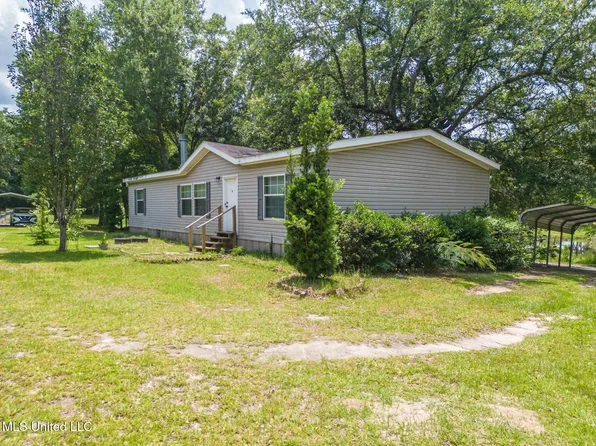 5318 Wendell Ladner Rd, Perkinston, MS 39573