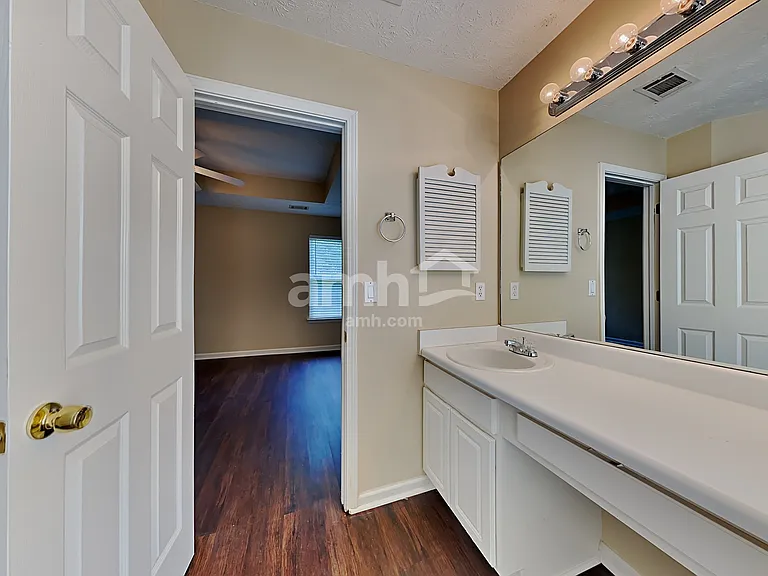 448 Ash Trace Ln — Photo 13