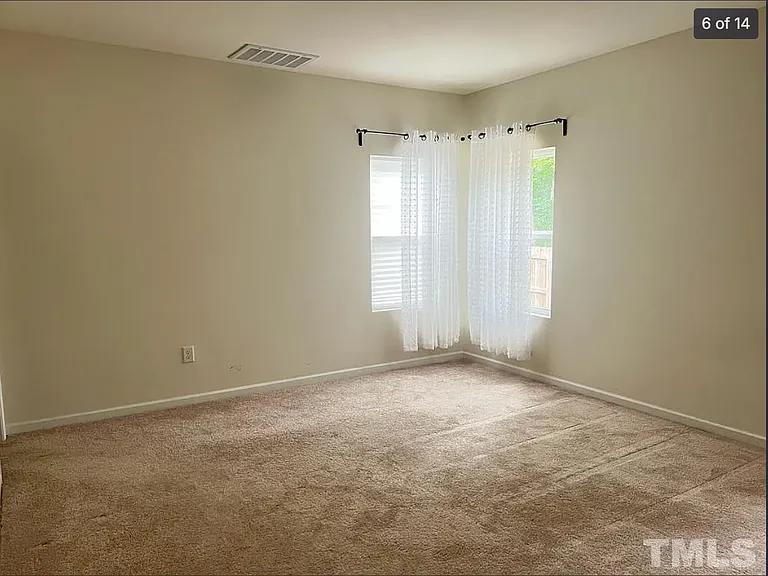 1409 Chipping Dr — Photo 10