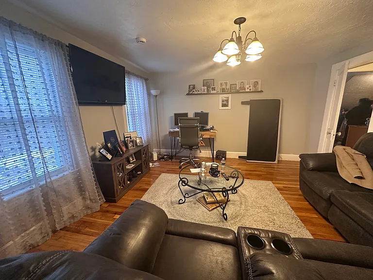 36 Pond St #2 — Photo 6
