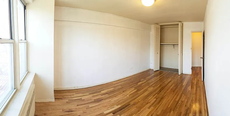 Rented by Smart NY Realty LLC | media 7