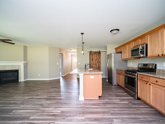 4th image of 5604 Jackies Dr #R