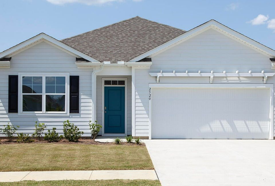 Hazel Branch at Brunswick Forest by D.R. Horton Wilmington in Leland