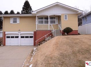 6342 Read St, Omaha, NE 68152