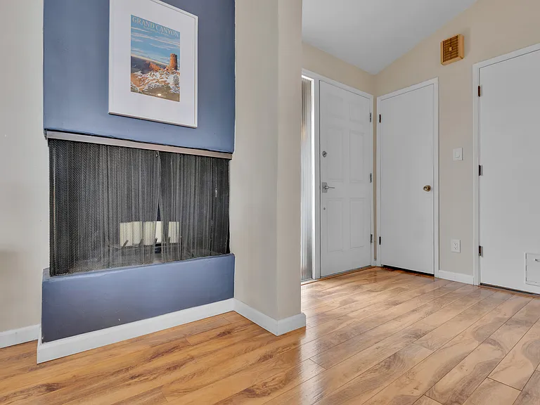 5621 Morro Way — Photo 16