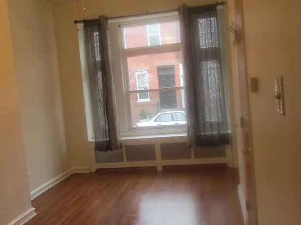 1745 S 16th St, Philadelphia, PA 19145