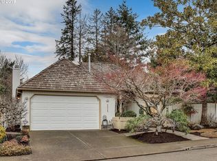 5515 Langford Ln, Lake Oswego, OR 97035