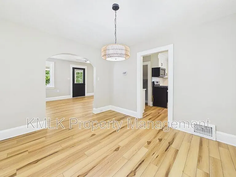 2899 Northland St — Photo 12