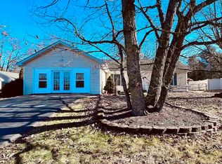 270 Flint Mountain Dr, Stuarts Draft, VA 24477