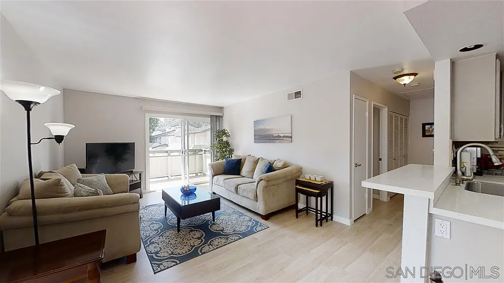 3115 Evening Way — Photo 3