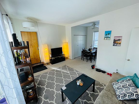 2nd image of 1900 N Maud Ave APT 1R