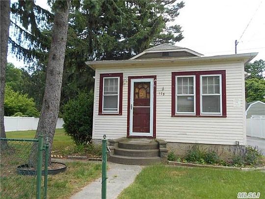2nd image of 178 King Rd