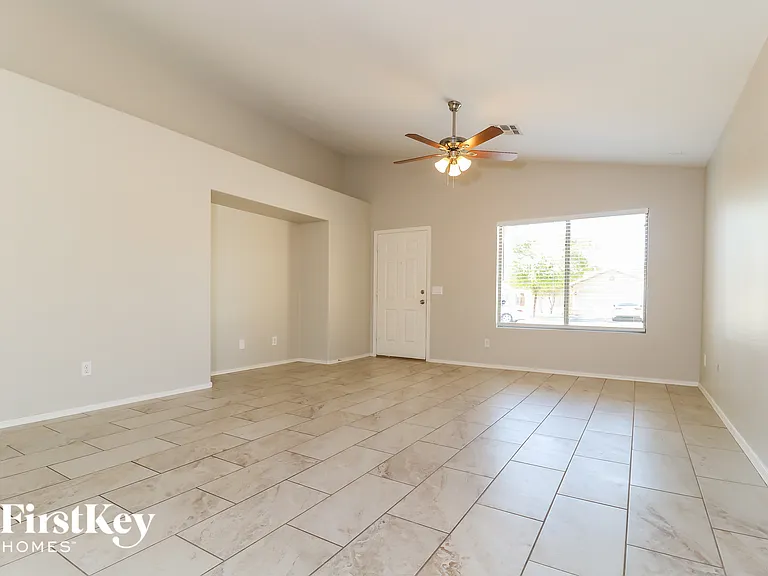 15841 W Morning Glory St — Photo 3