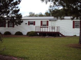 2507 Barnes Rd, Blackshear, GA 31516