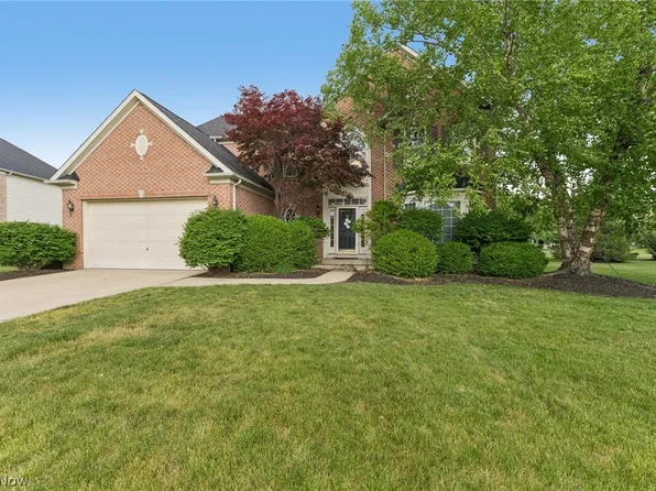 33318 Vintage Cir, Avon, OH 44011