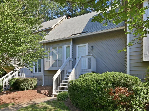 110 Virginia Pl, Cary, NC 27513
