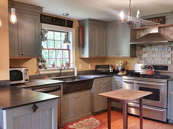 Custom Kitchen with Slate