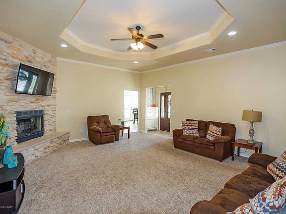 5th image of 8615 Endicott Dr