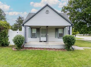 1344 N Sheldon Rd, Canton, MI 48187