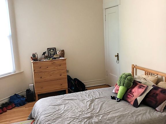 5th image of 4531 N Rockwell St #2