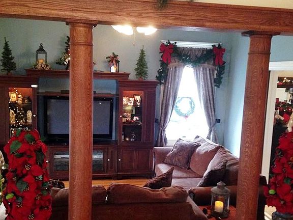 Colonnade Entry into Parlor