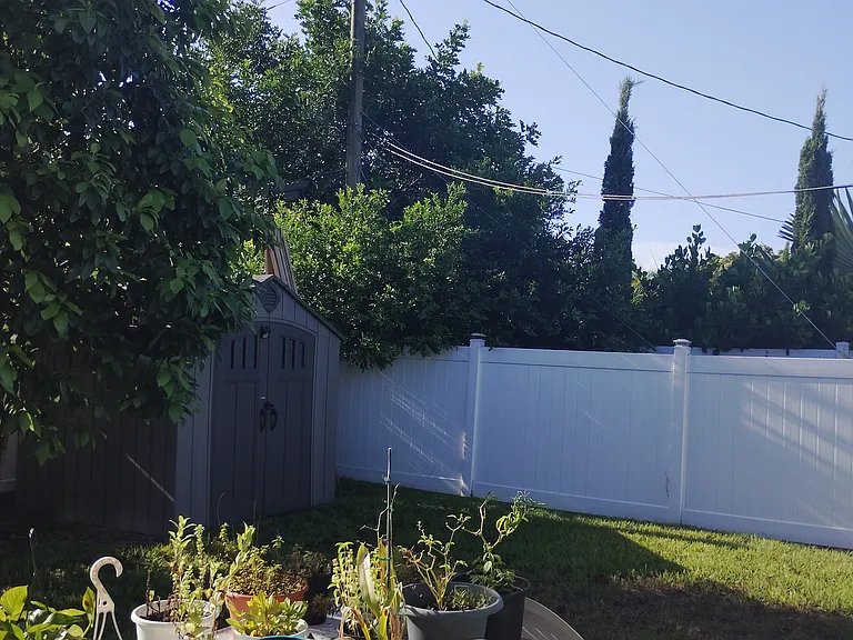 1751 Kenilworth Dr — Photo 21