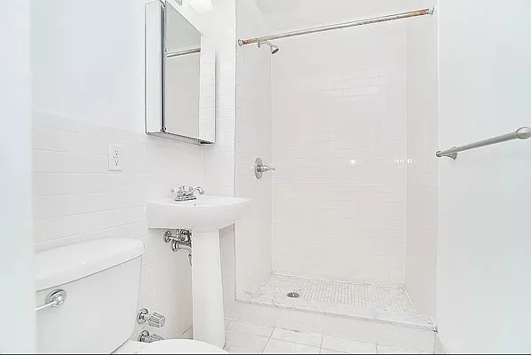 Rented by REAL New York | media 5