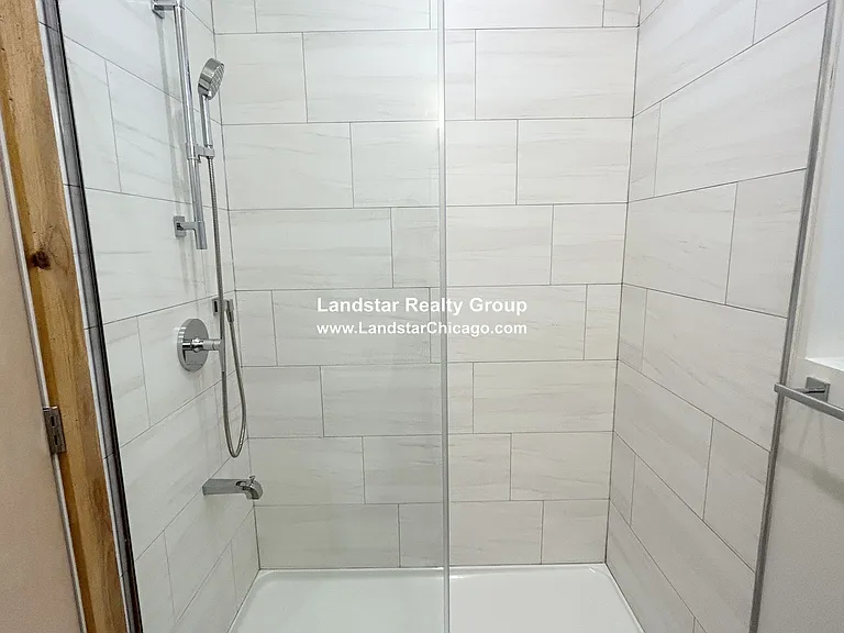 4611 S Ellis Ave #206 — Photo 14