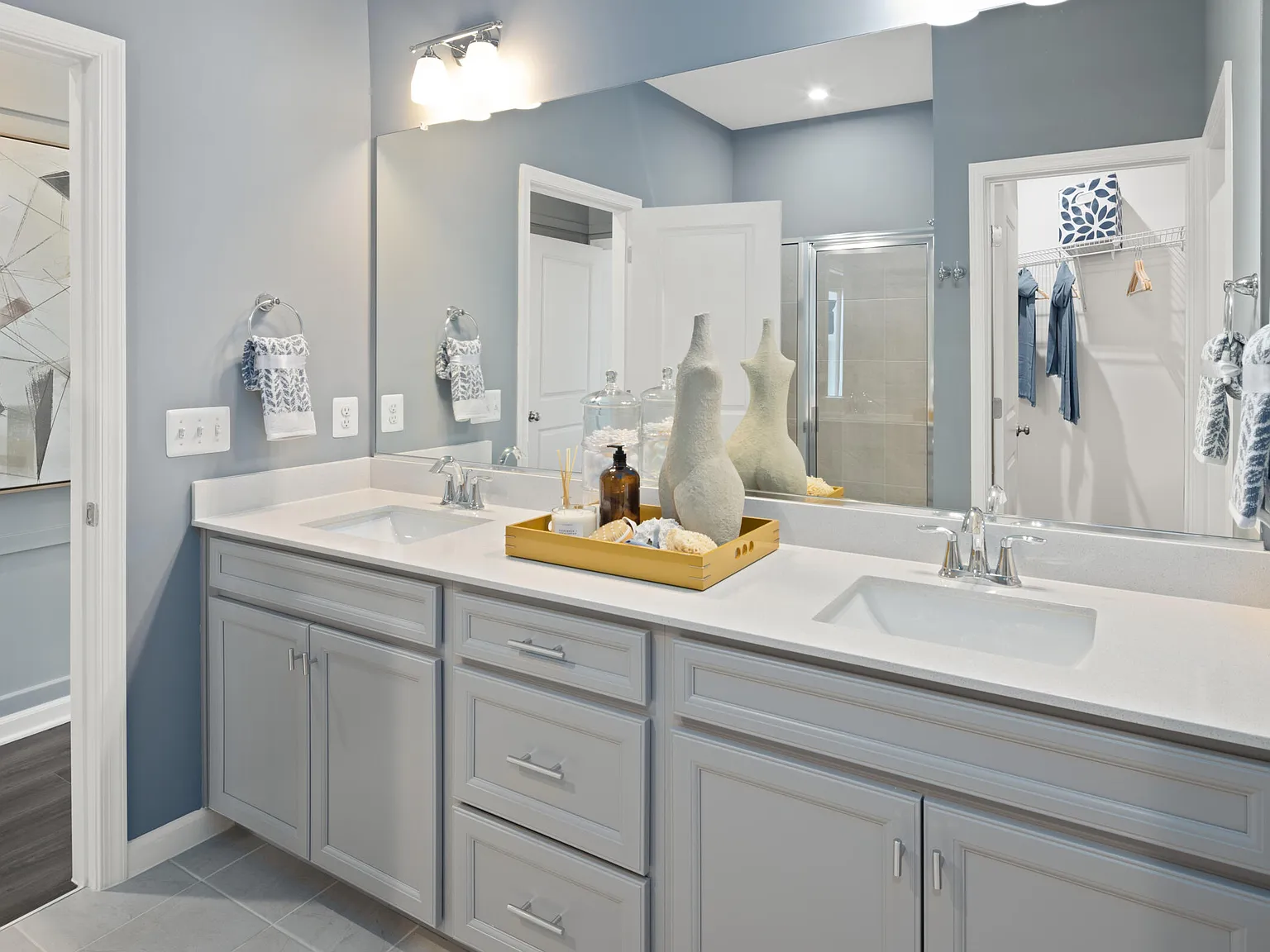3 bed, 2.5 bath, 1600 sqft, $2,875 — Photo 4